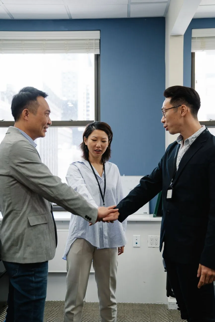 工业电气元件常见故障诊断：固态继电器与时间继电器维修指南